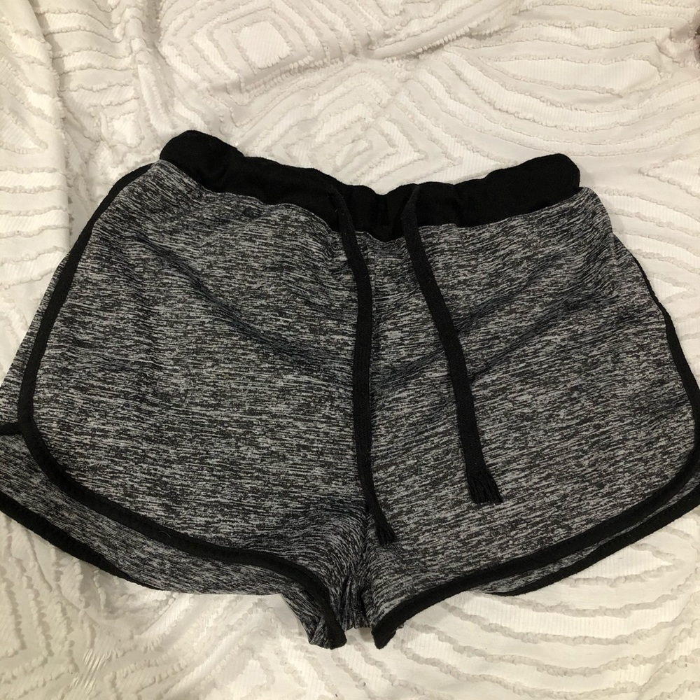 Workout shorts gray/black